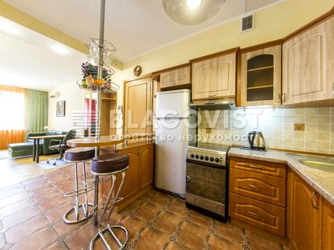 квартира по адресу Круглоуниверситетская ул., 13