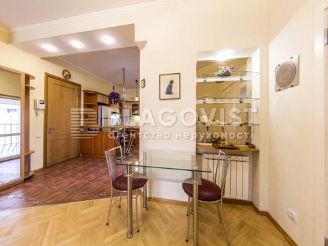 квартира по адресу Круглоуниверситетская ул., 13