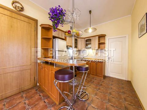 квартира по адресу Круглоуниверситетская ул., 13