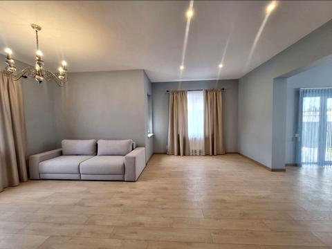 будинок за адресою Центральна вул.