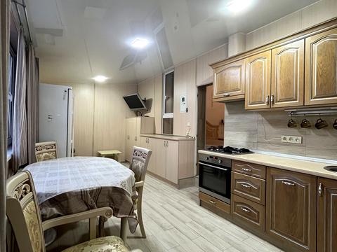 квартира за адресою Олександра Кутузакія вул. (Ленінградська), 54