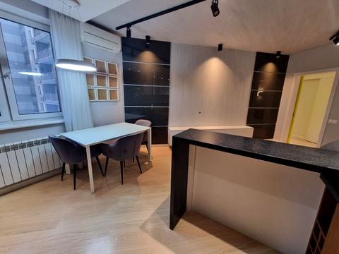 квартира за адресою Патріарха Мстислава Скрипника вул., 40