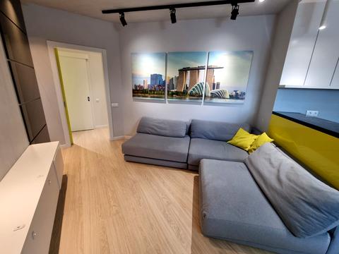 квартира за адресою Патріарха Мстислава Скрипника вул., 40