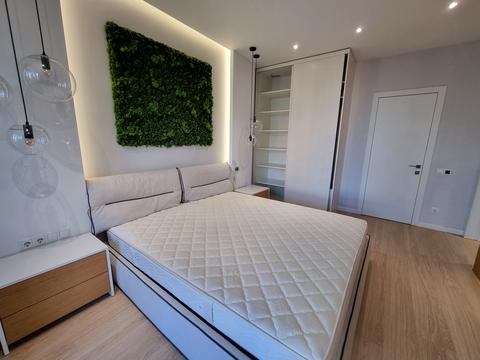 квартира за адресою Патріарха Мстислава Скрипника вул., 40