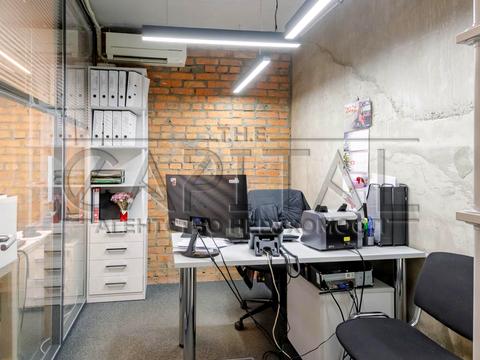 комерційна за адресою Академіка Філатова вул., 2/1