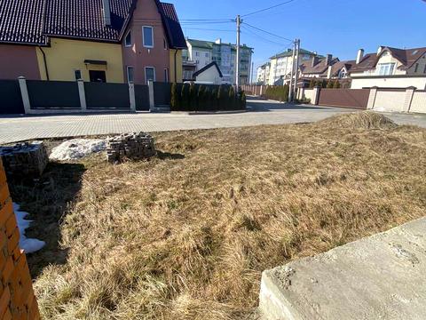 будинок за адресою Весняна вул., 4