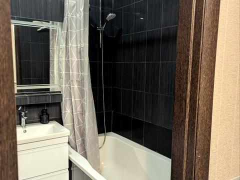 квартира за адресою Івана Мар'яненка пров., 7