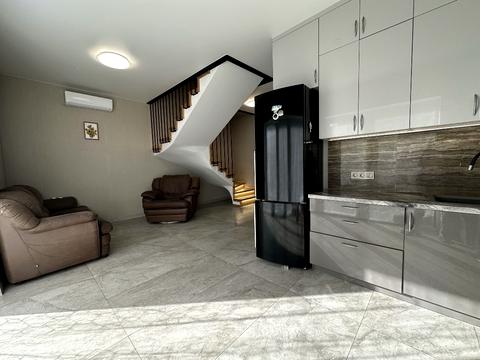 будинок за адресою Костянтина Ареф'єва вул.