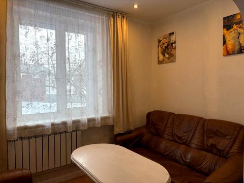 будинок за адресою Степана Бандери пров. (Жовтневий)