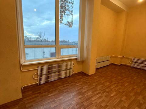 комерційна за адресою Слобожанський просп. (ім. газети Правда), 29