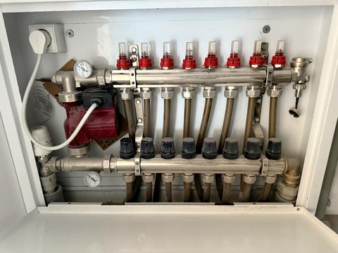 будинок за адресою Яблунева вул.