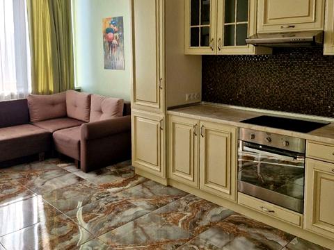 квартира за адресою Дніпровська набережна вул., 14