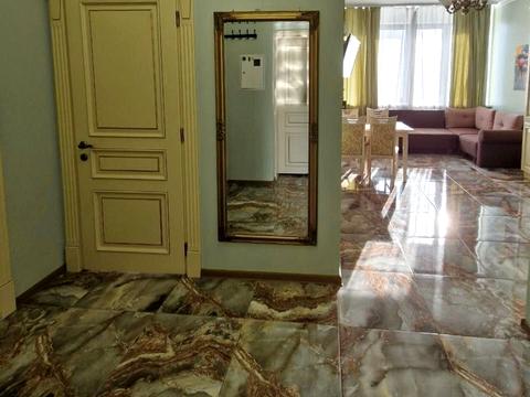 квартира за адресою Дніпровська набережна вул., 14