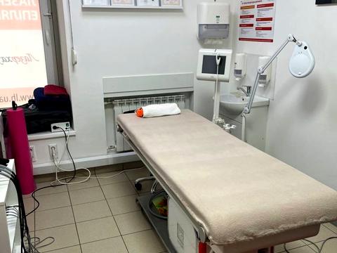 комерційна за адресою Соборний просп. (Леніна), 46-а