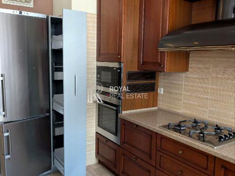 квартира по адресу Андреевский спуск, 1-А