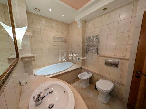 квартира по адресу Андреевский спуск, 1-А