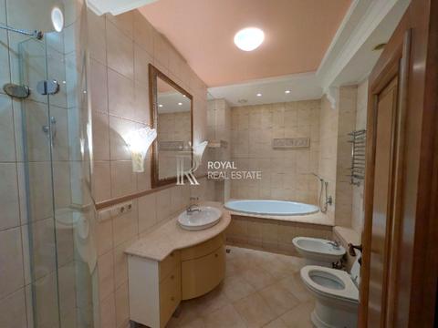 квартира по адресу Андреевский спуск, 1-А