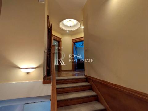 квартира по адресу Андреевский спуск, 1-А