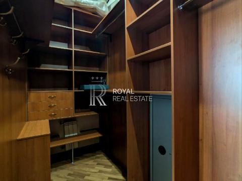 квартира по адресу Андреевский спуск, 1-А