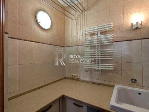 квартира по адресу Андреевский спуск, 1-А