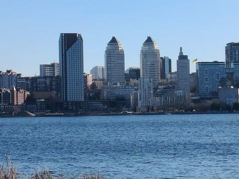 квартира за адресою Сонячна Набережна вул. (Маршала Малиновського), 58