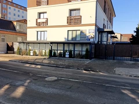 квартира за адресою Рівне, Дворецька вул., 38