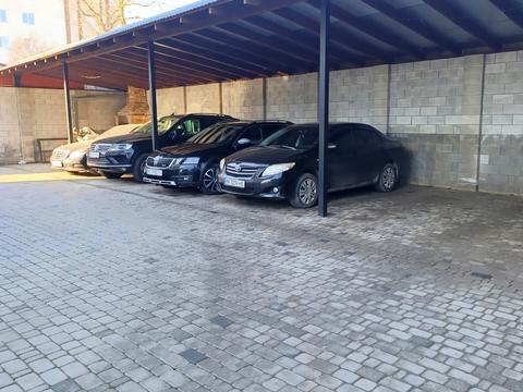 квартира за адресою Рівне, Дворецька вул., 38