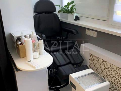 комерційна за адресою Братства Тарасівців вул. (Декабристів), 5