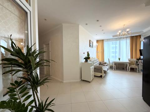 квартира за адресою Літературна вул., 1а