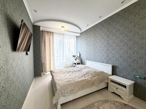 квартира за адресою Літературна вул., 1а