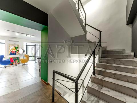 комерційна за адресою Київ, Болсуновська вул. (Сергія Струтинського), 4