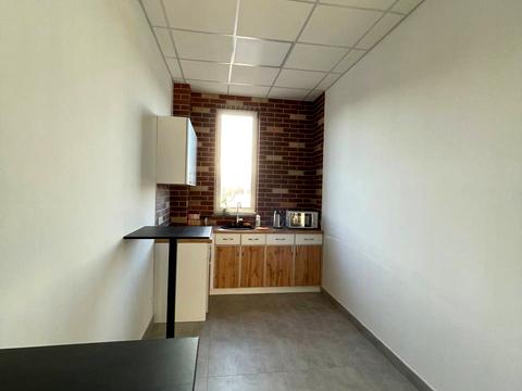 комерційна за адресою Львів, Промислова вул., 60