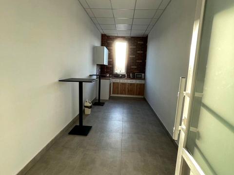 комерційна за адресою Львів, Промислова вул., 60