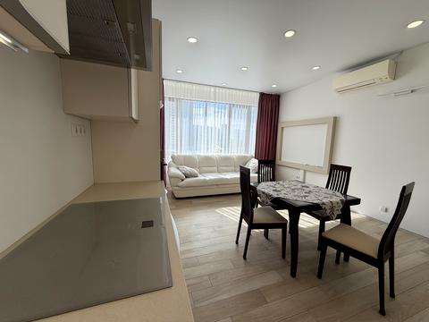 квартира за адресою Дніпровська набережна вул., 14