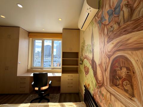 квартира за адресою Дніпровська набережна вул., 14