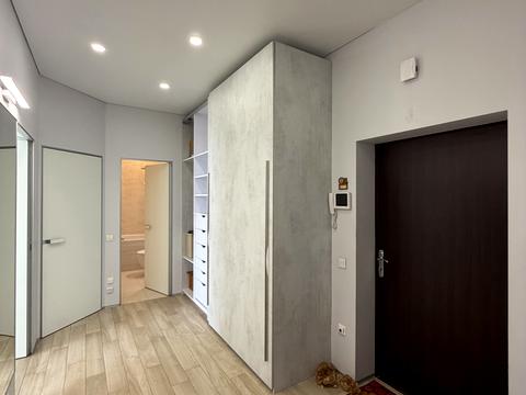 квартира за адресою Дніпровська набережна вул., 14