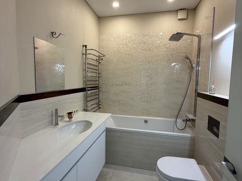 квартира за адресою Дніпровська набережна вул., 14