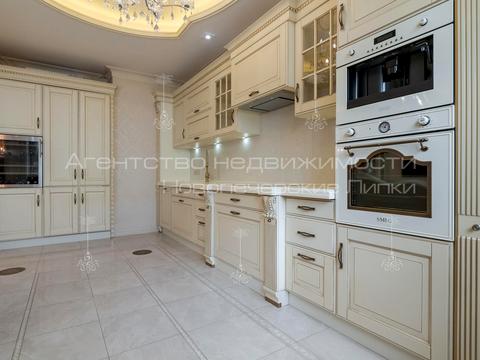 квартира за адресою Андрія Верхогляда вул. (Михайла Драгомирова), 16