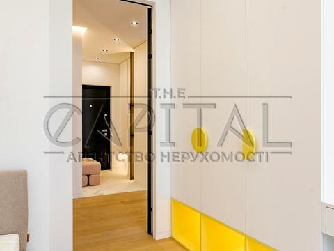 квартира за адресою Київ, Салютна вул., 21