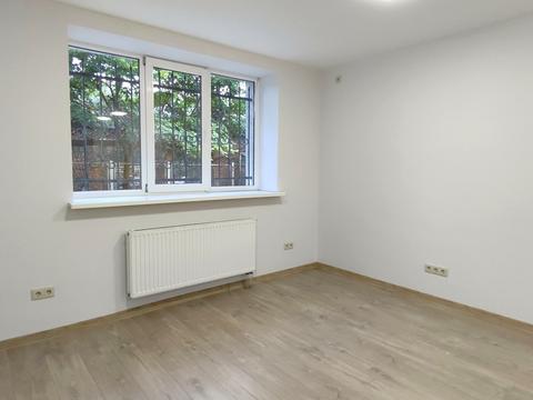 коммерческая по адресу Братьев Михновских ул. (Московская), 23