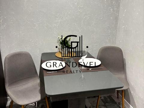 квартира за адресою Академіка Єфремова вул. (Командарма Уборевича), 7-А