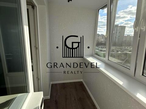 квартира за адресою Академіка Єфремова вул. (Командарма Уборевича), 7-А