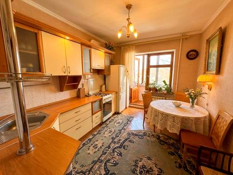 квартира за адресою Садиковська вул., 31