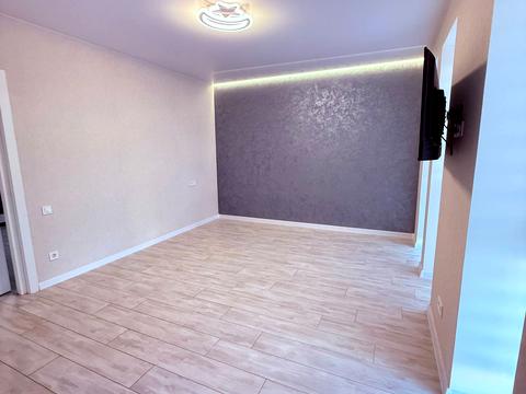 квартира за адресою Амосова вул., (Будинок 6)