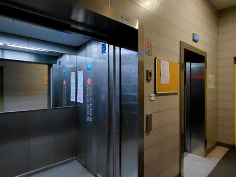 квартира за адресою Богатирська вул., 6-А