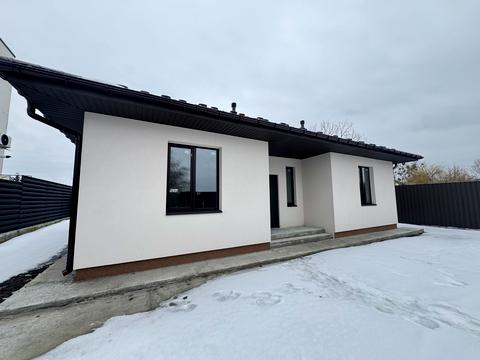 будинок за адресою Леоніда Каденюка вул., 49