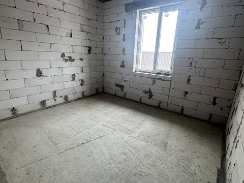 будинок за адресою Леоніда Каденюка вул., 49