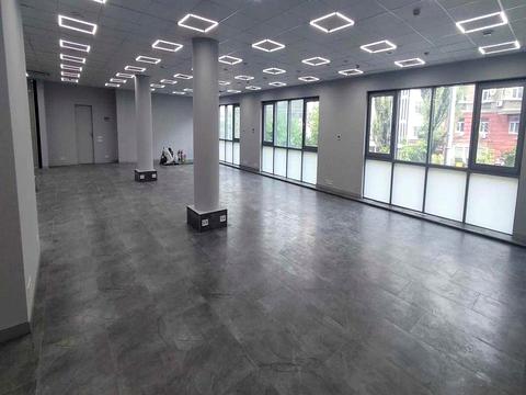 комерційна за адресою Київ, Тараса Шевченка бульв., 35