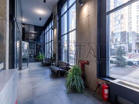 комерційна за адресою Академіка Філатова вул., 2/1