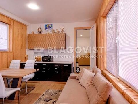 будинок за адресою с. Гатне, Прикордонна вул., 52